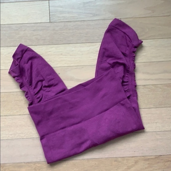 Lululemon In The Flow Crop II - Picture 9 of 10